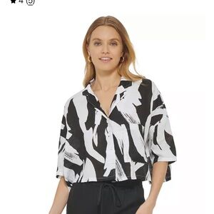 DKNY Women's Linen Printed Cropped Short-Sleeve Shirt black white large